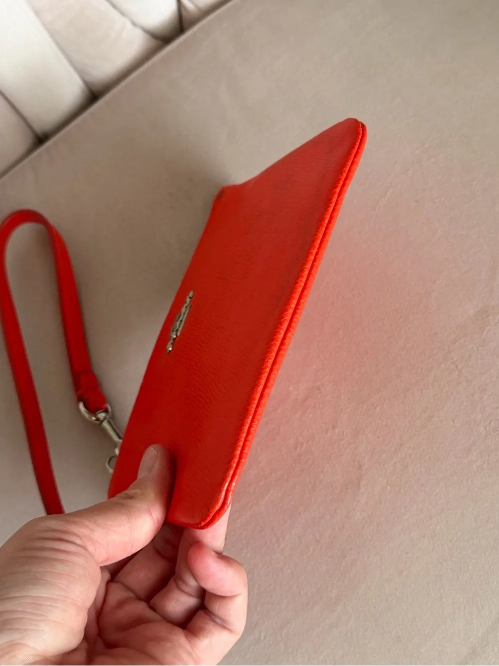 Coach F52850 Crossgrain Leather Small Wristlet in Orange 🍊
